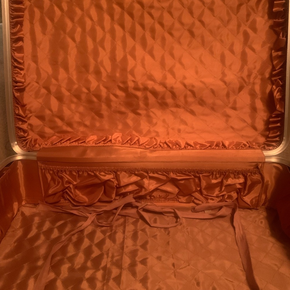 Vintage Gucci Luggage - Picture 4 of 6
